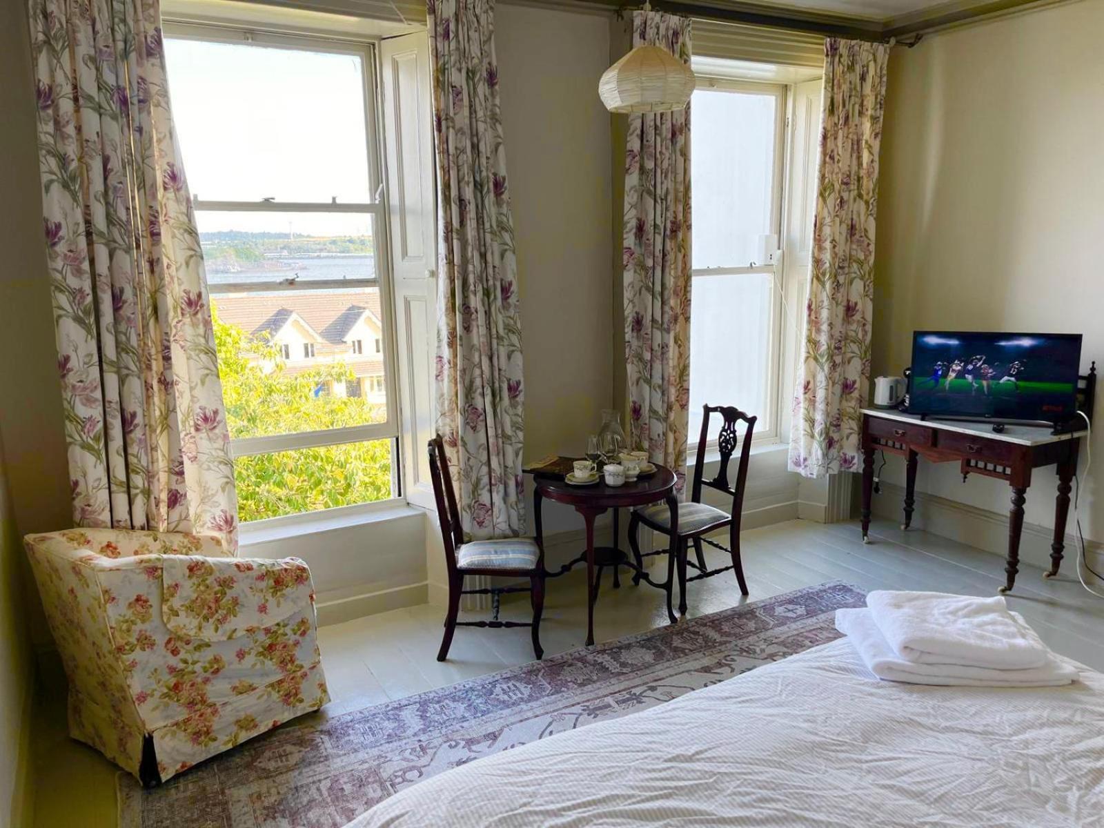 Lynwood House Bed and Breakfast Cobh Eksteriør billede